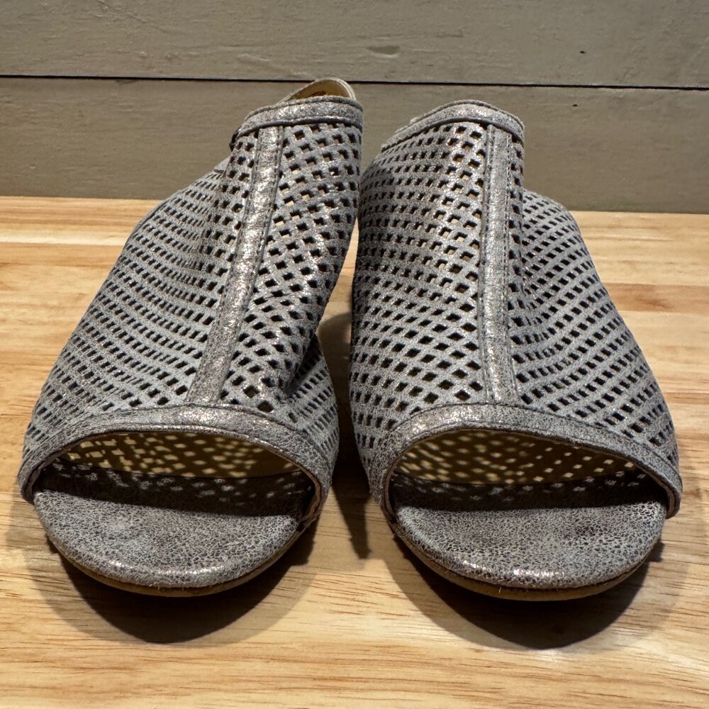 PAUL GREEN 'Lois' Perforated Smoke Metallic Slingback Sandals 8.5 US 6 UK - Picture 6 of 12